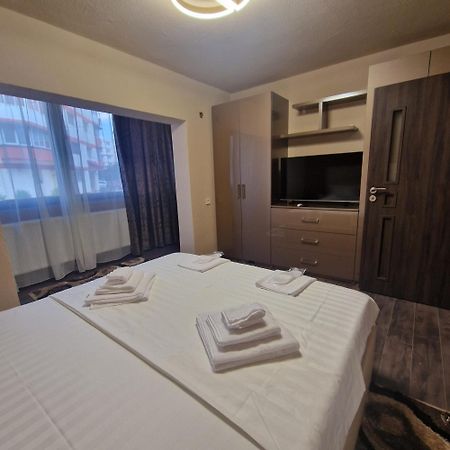Apartament Iulius 3 Manastire Curtea de Argeş Екстериор снимка